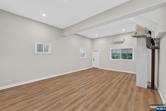 340 Northwood Way, Palisades Park, NJ 07650