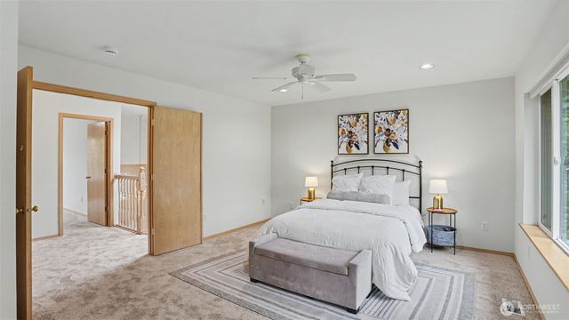22771 SE 277th Place, Maple Valley, WA 98038
