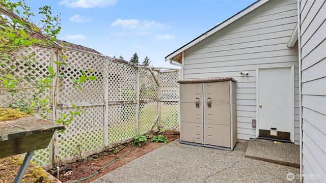 22771 SE 277th Place, Maple Valley, WA 98038