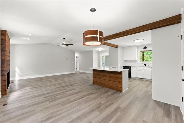 6411 Narramore Way, Lula, GA 30554