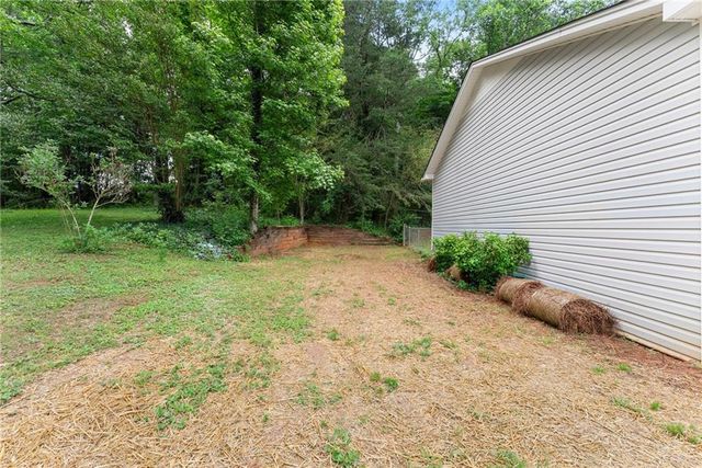 6411 Narramore Way, Lula, GA 30554