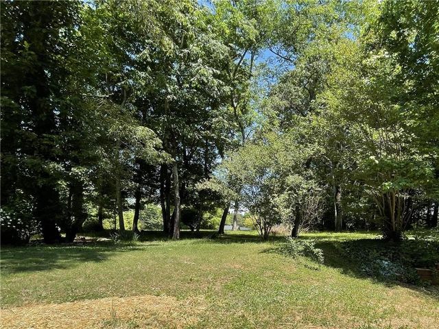 6411 Narramore Way, Lula, GA 30554