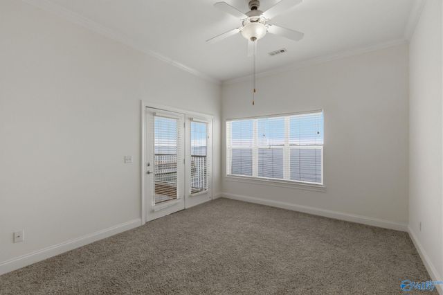 6122 Bay Village Drive 204, Athens, AL 35611