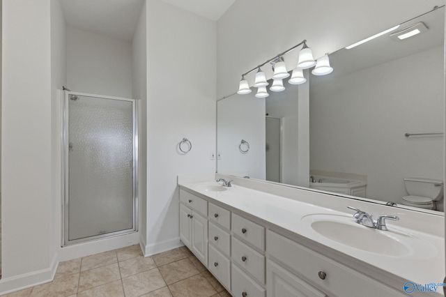 6122 Bay Village Drive 204, Athens, AL 35611