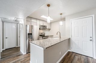 2822 S Bartell Drive 32, Houston, TX 77054