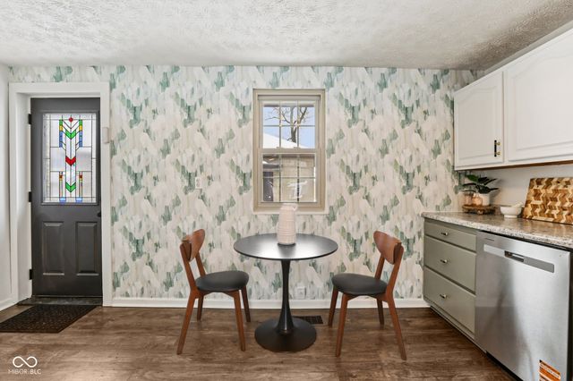 1215 S Chester Avenue, Indianapolis, IN 46203