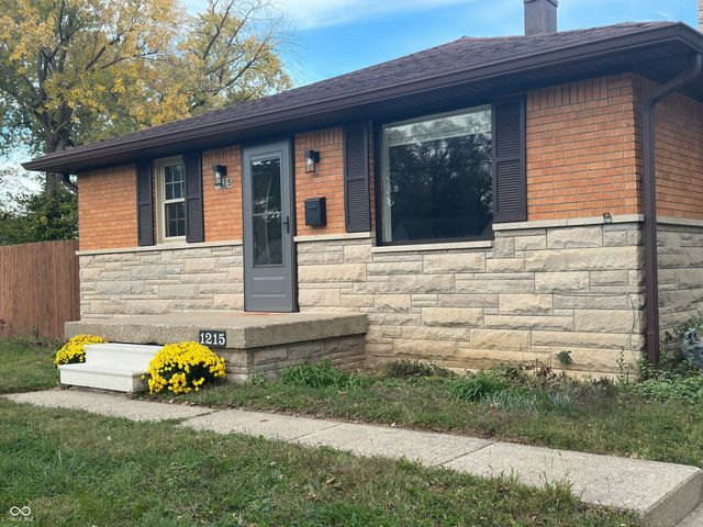 1215 S Chester Avenue, Indianapolis, IN 46203