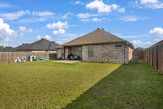 1802 Forestdale Boulevard, Whitehouse, TX 75791