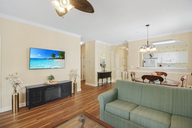 6015 Catalina Dr Unit 921, North Myrtle Beach, SC 29582