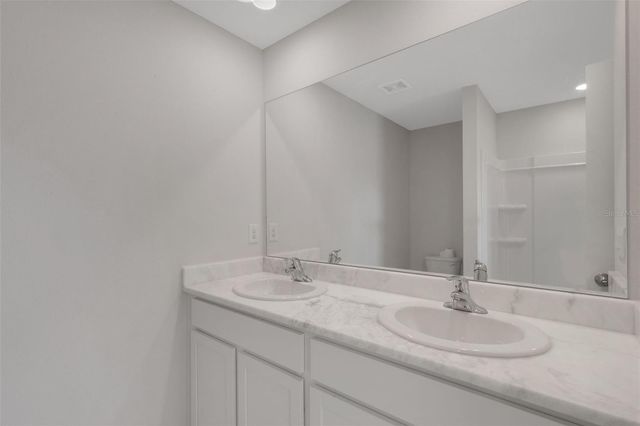 5831 SILVER MOONLIGHT DRIVE, Palmetto, FL 34221