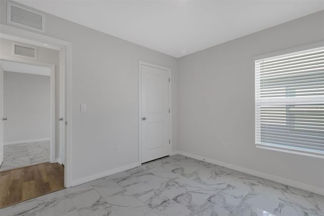 5831 SILVER MOONLIGHT DRIVE, Palmetto, FL 34221