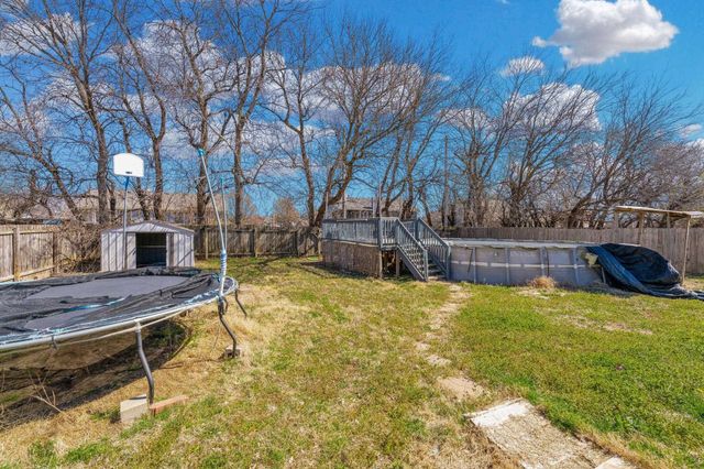 222 S Sunflower St, Rose Hill, KS 67133