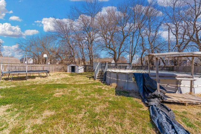 222 S Sunflower St, Rose Hill, KS 67133