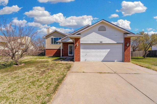 222 S Sunflower St, Rose Hill, KS 67133