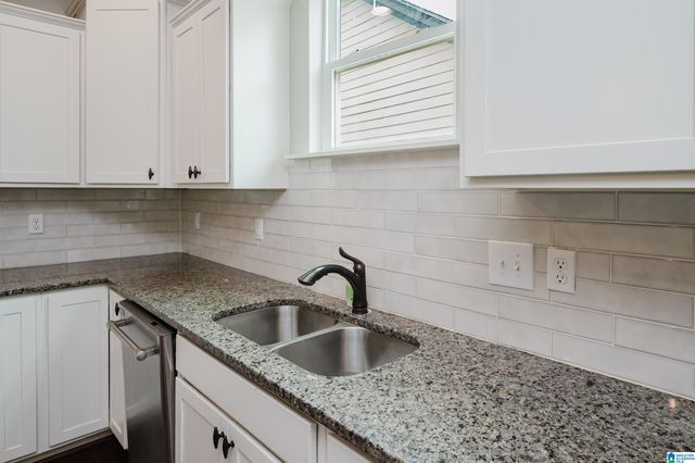 395 APPLEFORD ROAD, Helena, AL 35080