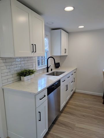 52 Harrison Ave, Auburn, MA 01501