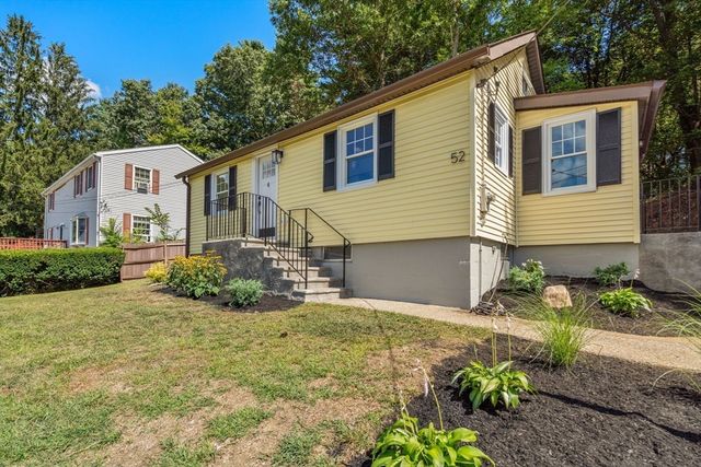 52 Harrison Ave, Auburn, MA 01501