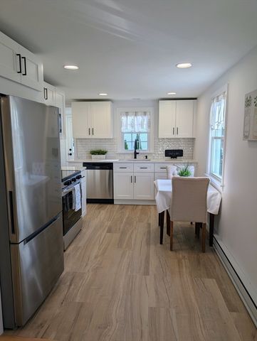 52 Harrison Ave, Auburn, MA 01501