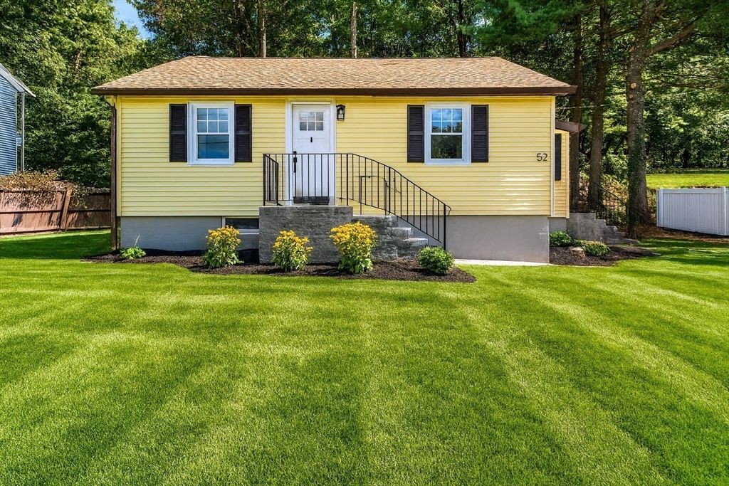 52 Harrison Ave, Auburn, MA 01501