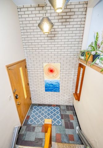 1222 Woodside Road, La Grange Park, IL 60526