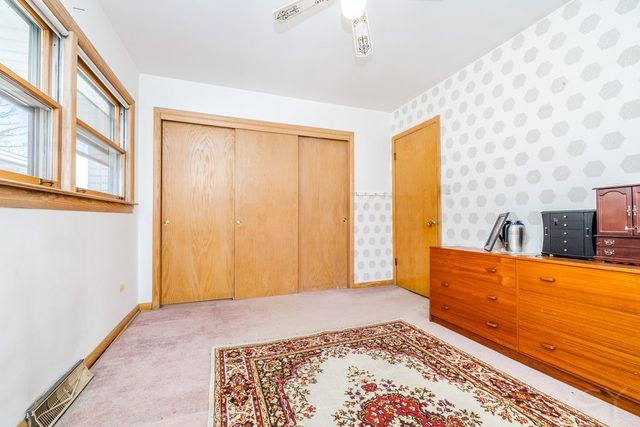 1222 Woodside Road, La Grange Park, IL 60526