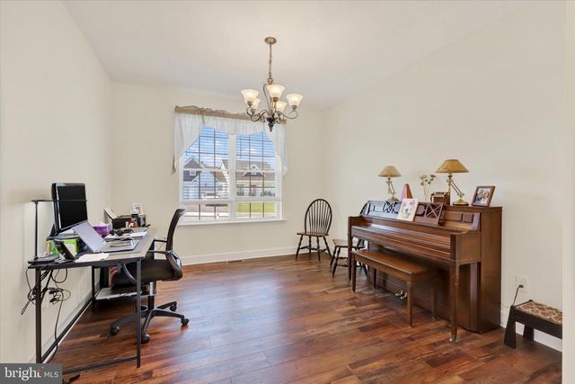 210 GRANITE LN, Hanover, PA 17331
