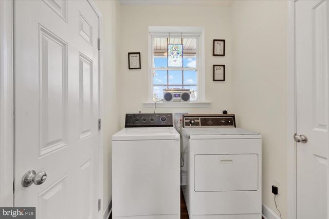 210 GRANITE LN, Hanover, PA 17331