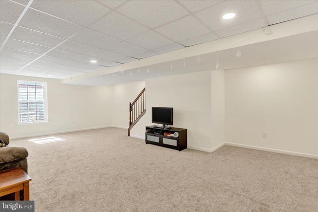 210 GRANITE LN, Hanover, PA 17331