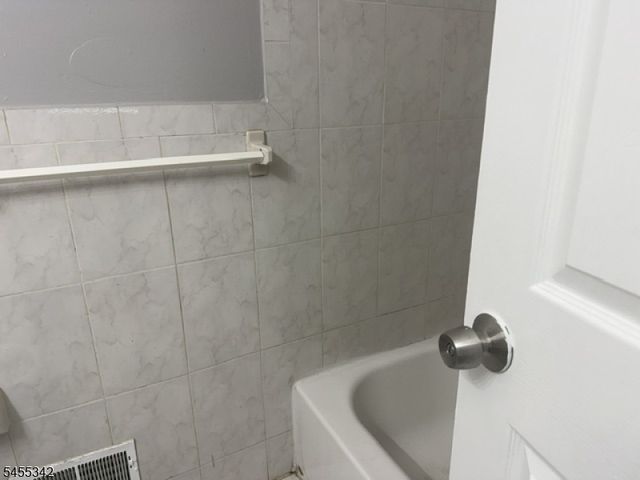 461 S 14Th St, Newark City, NJ 07103