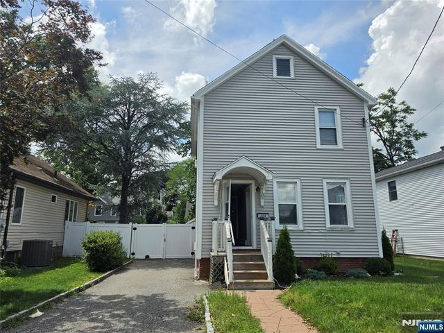 316 William Street, New Milford, NJ 07646