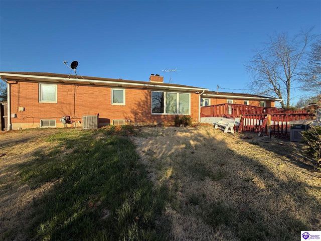 114 N Logsdon Parkway, Radcliff, KY 40160