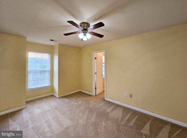 9703 INKWOOD DR, Fredericksburg, VA 22407