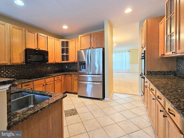 9703 INKWOOD DR, Fredericksburg, VA 22407