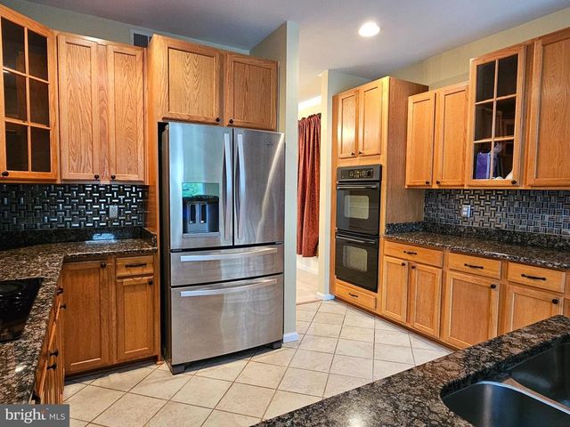 9703 INKWOOD DR, Fredericksburg, VA 22407