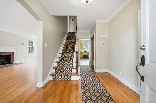 45 Tennyson Avenue, Westbury, NY 11590
