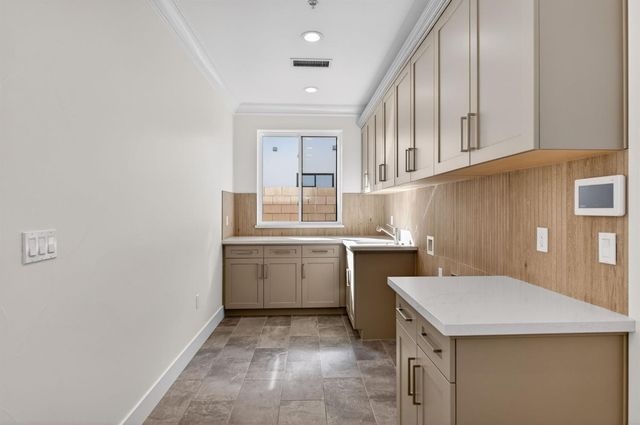 11664 N Range View Drive, Fresno, CA 93730