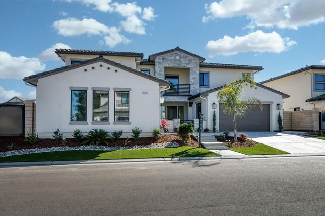 11664 N Range View Drive, Fresno, CA 93730