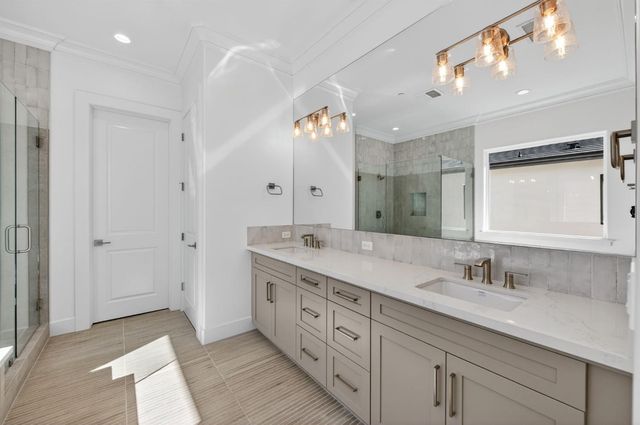 11664 N Range View Drive, Fresno, CA 93730