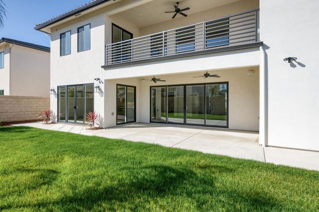 11664 N Range View Drive, Fresno, CA 93730