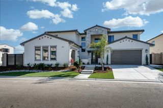 11664 N Range View Drive, Fresno, CA 93730