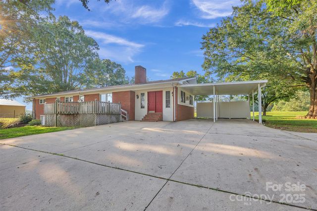 37156 Southside Road, Albemarle, NC 28001