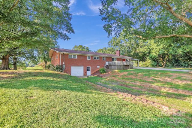 37156 Southside Road, Albemarle, NC 28001
