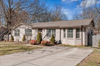 1947 Russell Ct, Murfreesboro, TN 37130