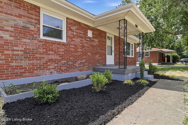 7208 Earl Dr, Louisville, KY 40258