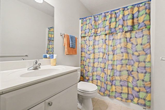 23939 MCPHERSON Avenue, Council Bluffs, IA 51503