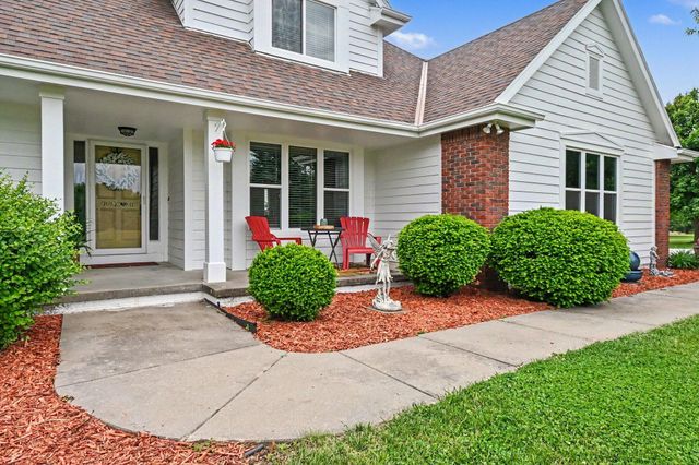 23939 MCPHERSON Avenue, Council Bluffs, IA 51503