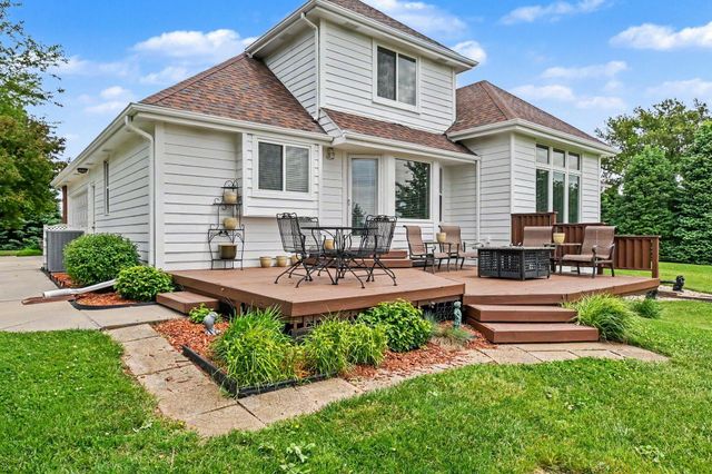 23939 MCPHERSON Avenue, Council Bluffs, IA 51503