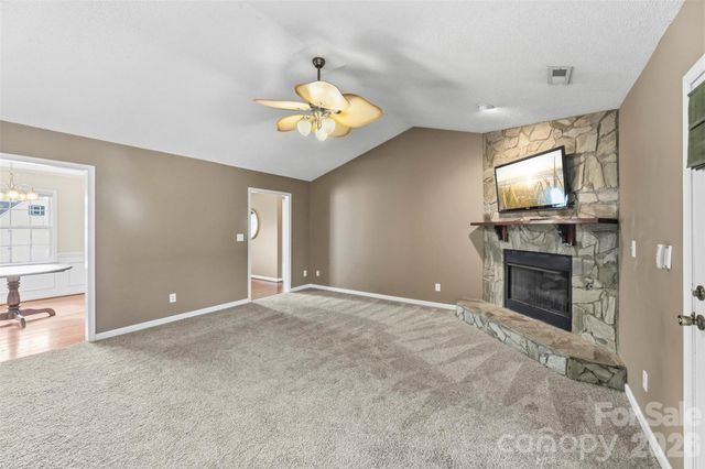 121 Gregory Court, Mount Holly, NC 28120