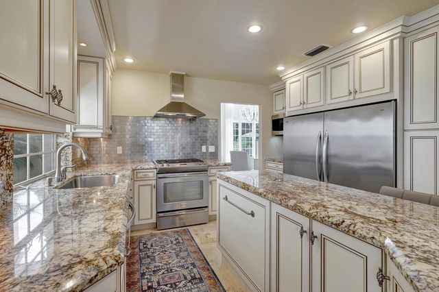 1 VIA VERONA, Palm Beach Gardens, FL 33418