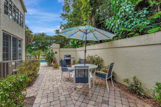 1 VIA VERONA, Palm Beach Gardens, FL 33418